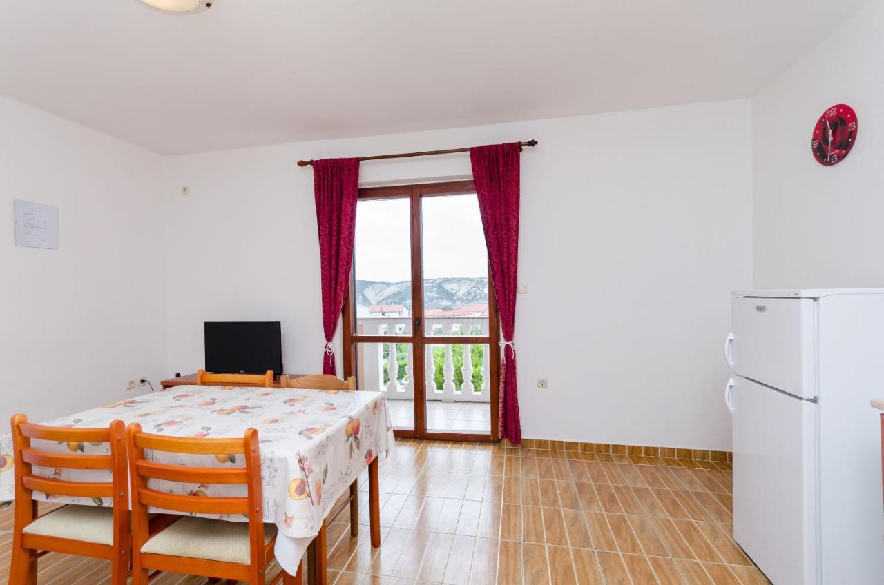 Apartments Dragan Lopar Exterior photo